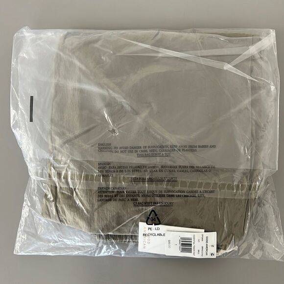 NWT Good American Essential Track Pant Size S - Picture 3 of 8
